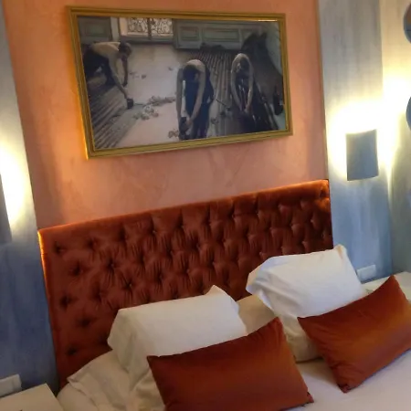 L'hôtel Le Cheval Noir Moret-sur-Loing