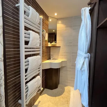 L'hôtel Le Cheval Noir Hotel 3*