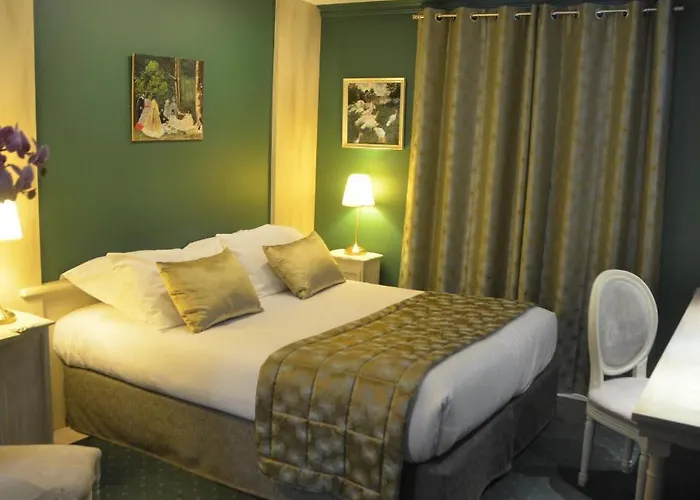 L'hotel Le Cheval Noir 3* מורה-סור-לואה